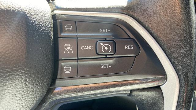 used 2022 Jeep Grand Cherokee L car, priced at $33,587