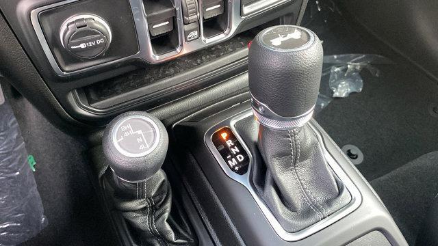 new 2025 Jeep Wrangler car, priced at $51,376