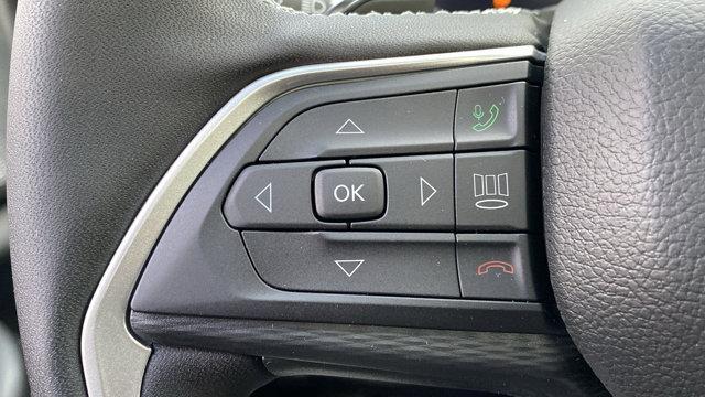 new 2025 Jeep Grand Cherokee car, priced at $40,345