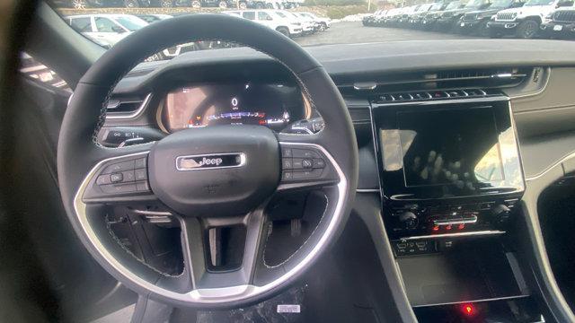 new 2025 Jeep Grand Cherokee L car, priced at $41,720