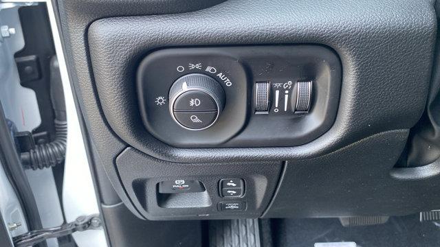new 2025 Ram 1500 car, priced at $65,561