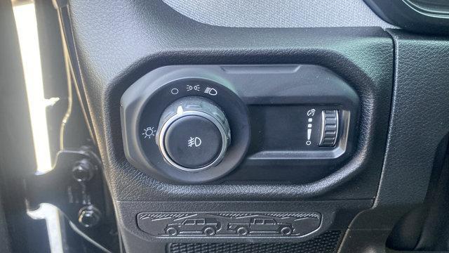 new 2025 Jeep Wrangler car, priced at $37,153