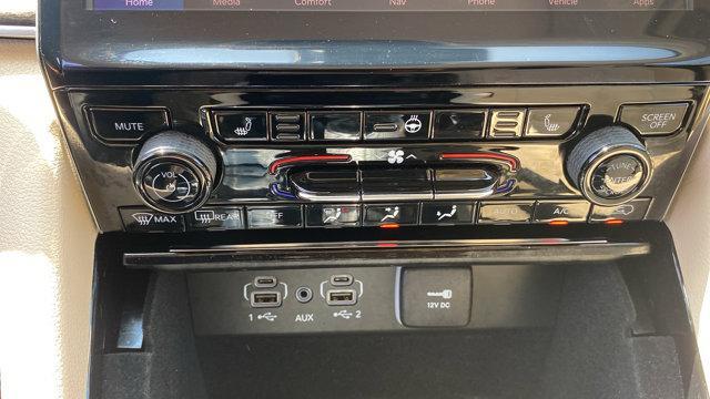 used 2022 Jeep Grand Cherokee car, priced at $34,025