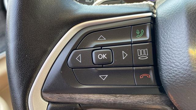 used 2022 Jeep Grand Cherokee car, priced at $34,025