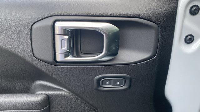 new 2025 Jeep Wrangler car, priced at $41,419