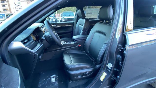 new 2025 Jeep Grand Cherokee L car, priced at $44,920