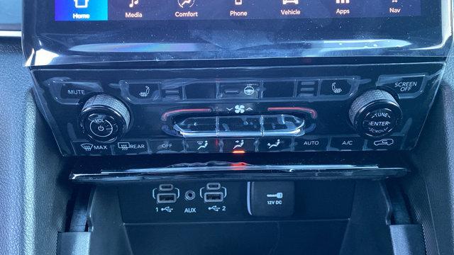 new 2025 Jeep Grand Cherokee L car, priced at $44,920