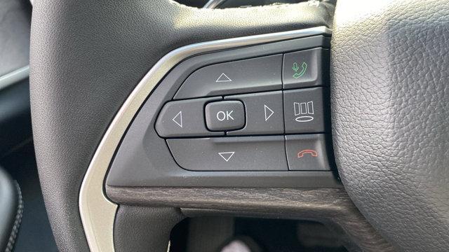 new 2025 Jeep Grand Cherokee car, priced at $46,910