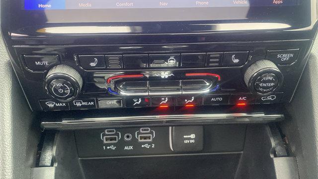 used 2025 Jeep Grand Cherokee car, priced at $45,981