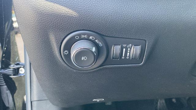 new 2025 Jeep Compass car, priced at $32,785