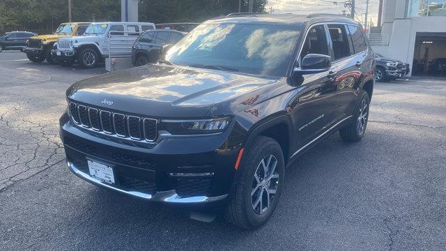 new 2025 Jeep Grand Cherokee L car, priced at $49,410