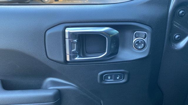 new 2025 Jeep Wrangler car, priced at $45,935