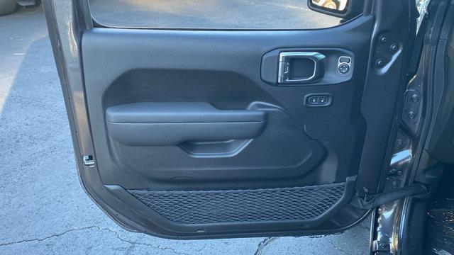 new 2025 Jeep Wrangler car, priced at $45,935