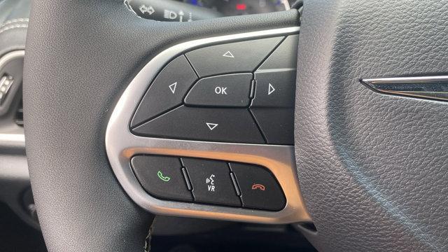new 2025 Chrysler Pacifica car, priced at $45,780