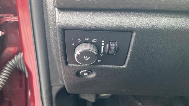 used 2016 Jeep Grand Cherokee car, priced at $13,499