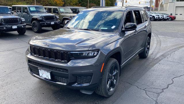 new 2025 Jeep Grand Cherokee L car, priced at $47,295