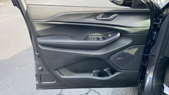 new 2025 Jeep Grand Cherokee L car, priced at $47,295