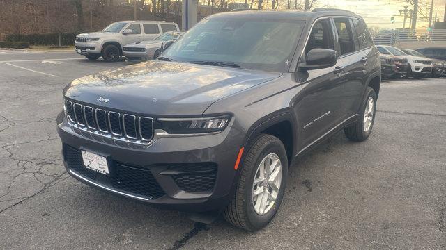 new 2025 Jeep Grand Cherokee car, priced at $39,970