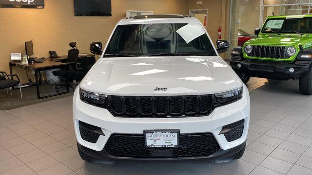 new 2025 Jeep Grand Cherokee car, priced at $42,115