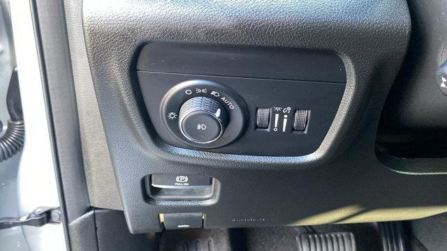 used 2024 Jeep Grand Cherokee car, priced at $43,244