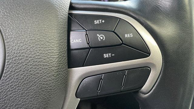 used 2022 Jeep Grand Cherokee car, priced at $33,641