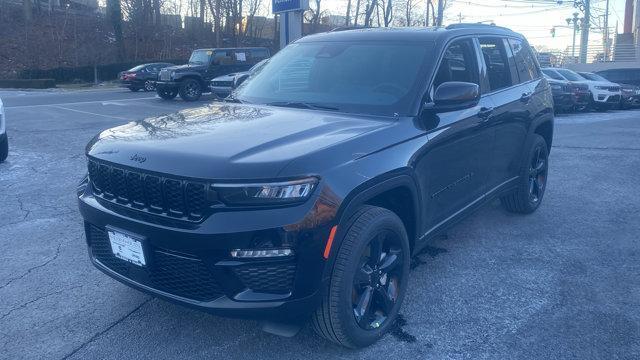 new 2025 Jeep Grand Cherokee car, priced at $49,530