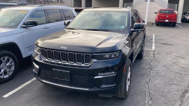 used 2022 Jeep Grand Cherokee car, priced at $32,277