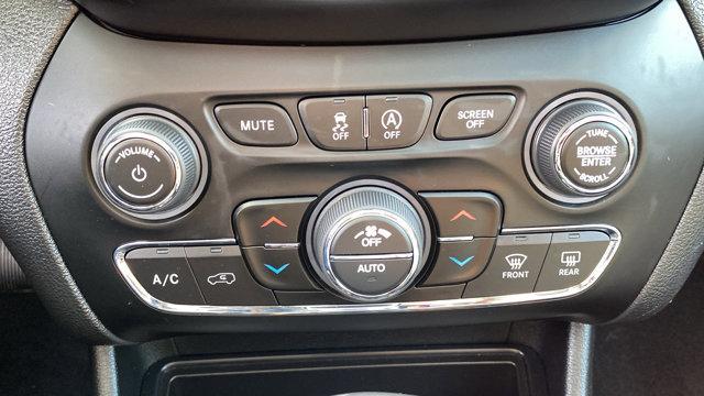 used 2022 Jeep Cherokee car, priced at $24,244