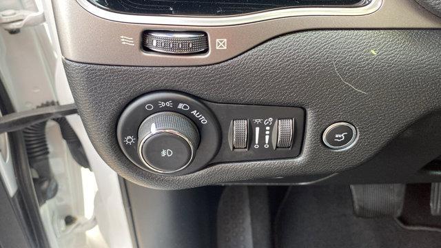 used 2022 Jeep Cherokee car, priced at $24,244