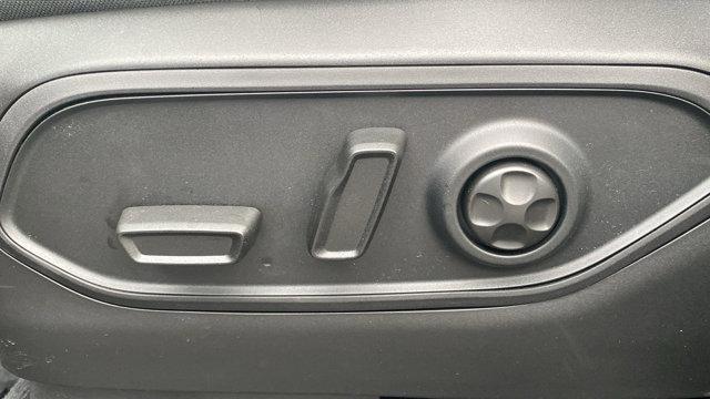 new 2025 Jeep Grand Cherokee L car, priced at $54,235