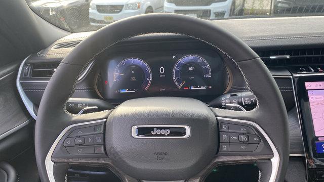 new 2025 Jeep Grand Cherokee car, priced at $47,715