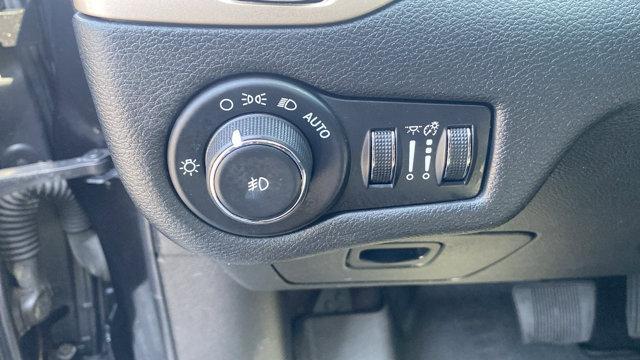 used 2016 Jeep Cherokee car, priced at $13,244