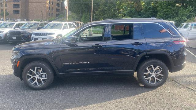 new 2024 Jeep Grand Cherokee car, priced at $47,210