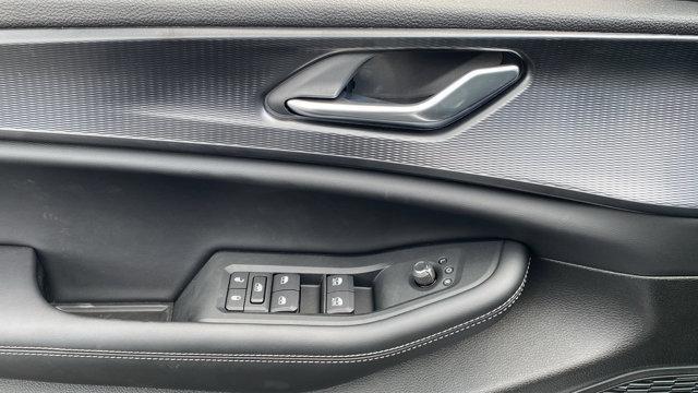 new 2025 Jeep Grand Cherokee car, priced at $42,115