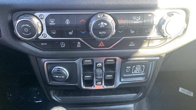 new 2025 Jeep Wrangler car, priced at $53,735