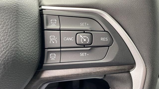 new 2025 Jeep Grand Cherokee car, priced at $53,010
