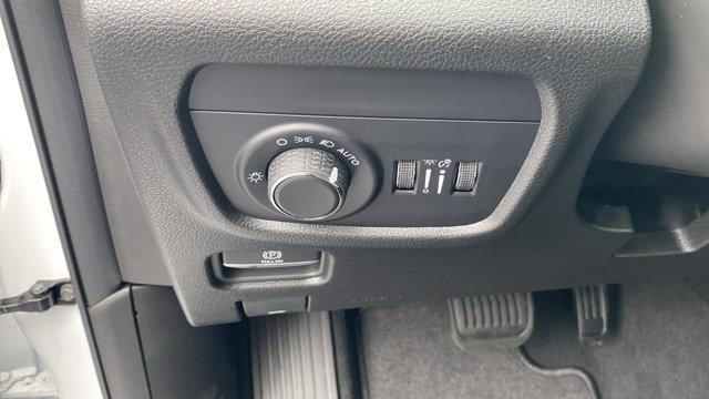 new 2025 Jeep Grand Cherokee L car, priced at $42,585