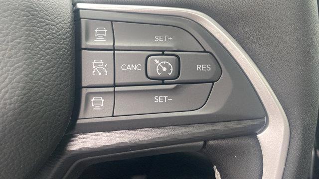new 2025 Jeep Grand Cherokee car, priced at $43,710