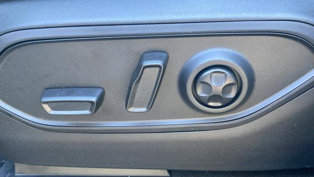 new 2025 Jeep Grand Cherokee car, priced at $46,350