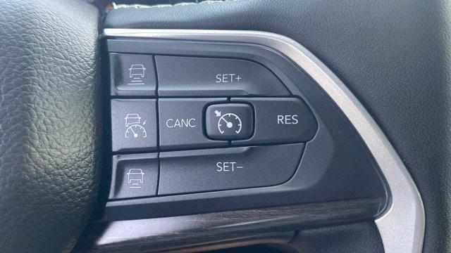 used 2025 Jeep Grand Cherokee car, priced at $46,231