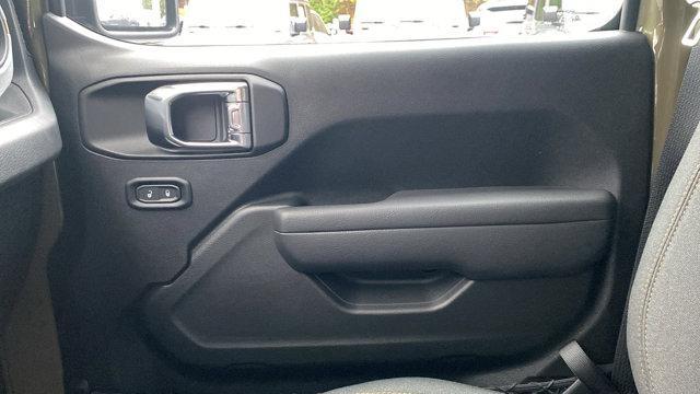 new 2026 Jeep Wrangler car, priced at $41,340