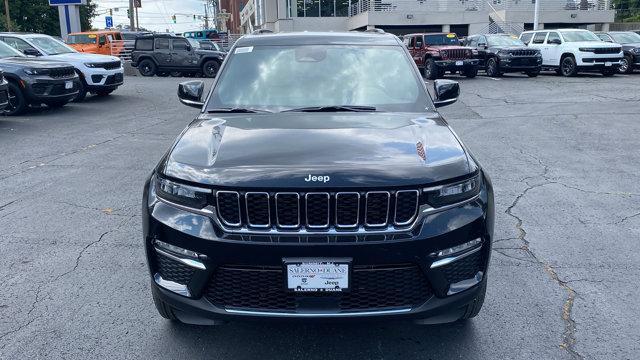 new 2025 Jeep Grand Cherokee car, priced at $43,881