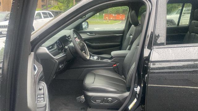 new 2024 Jeep Grand Cherokee L car, priced at $51,285