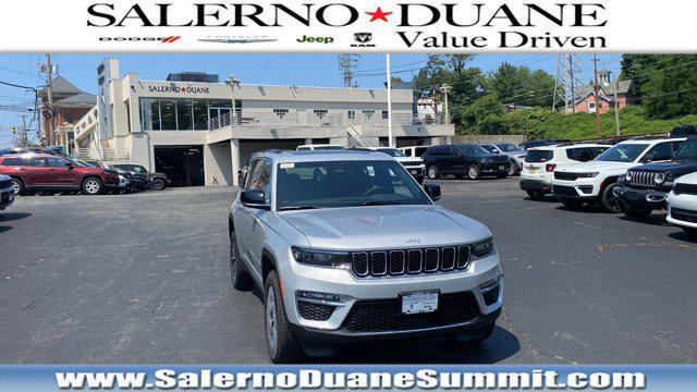 new 2025 Jeep Grand Cherokee car, priced at $45,960