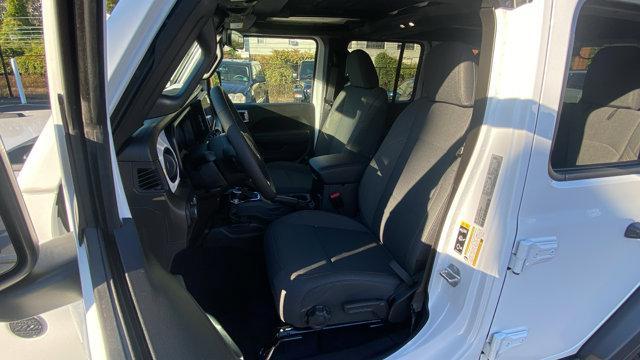 new 2025 Jeep Wrangler car, priced at $49,775