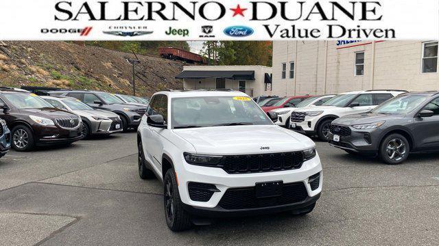 used 2025 Jeep Grand Cherokee car, priced at $42,588