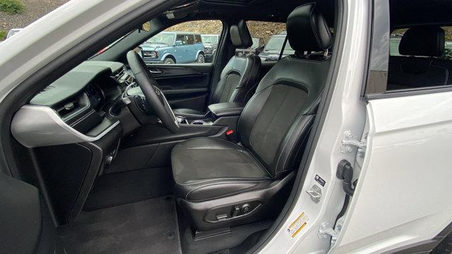 used 2025 Jeep Grand Cherokee car, priced at $42,588