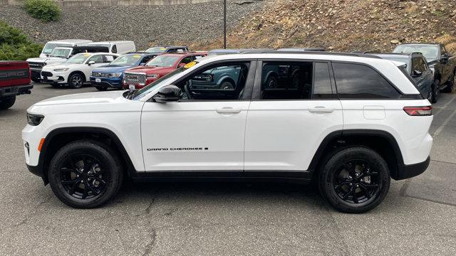 used 2025 Jeep Grand Cherokee car, priced at $42,588