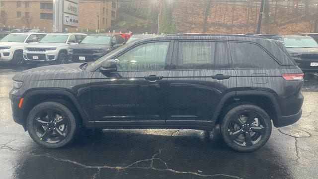 new 2025 Jeep Grand Cherokee car, priced at $44,175