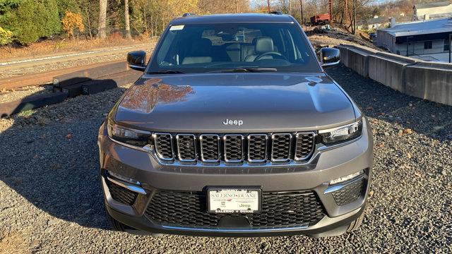 new 2025 Jeep Grand Cherokee car, priced at $45,685